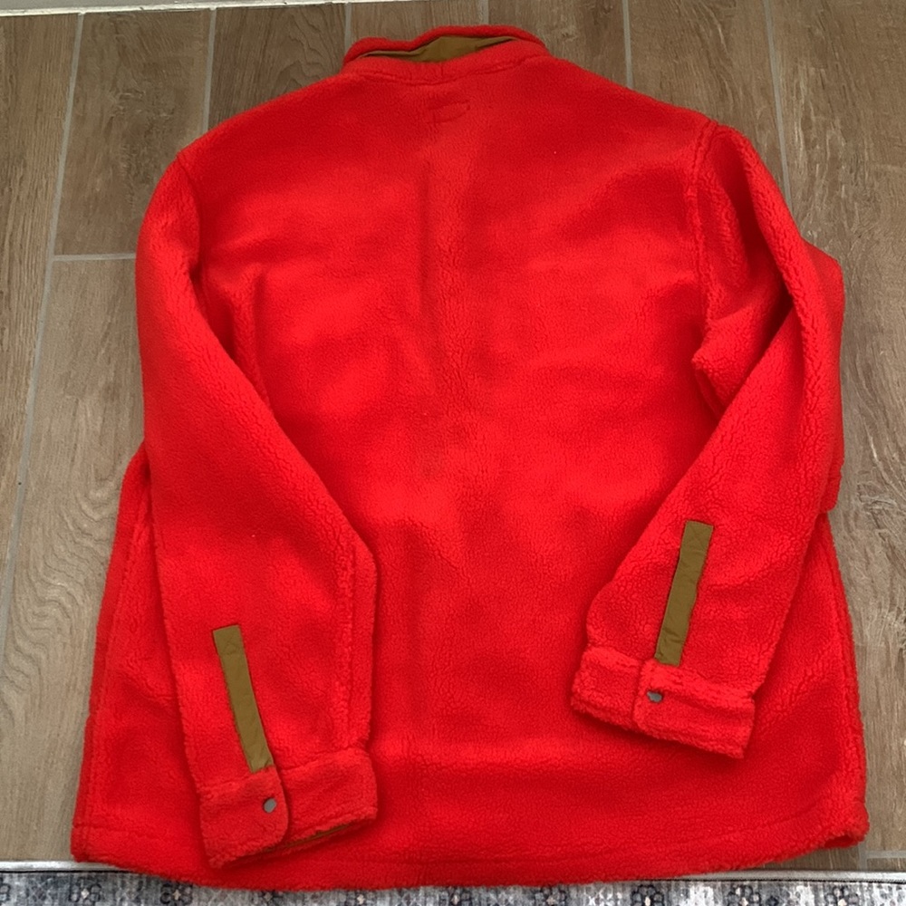 Free Assembly men’s Sherpa shocker-so cozy! Accents are waterproof fabric! - Picture 3 of 3